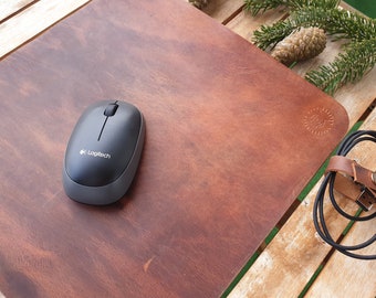 Leather Desk Pad & Mouse Pad | Handmade Full Grain Leather | Multiple Sizes | Personalized Office Gift | Minimal Desk Mat