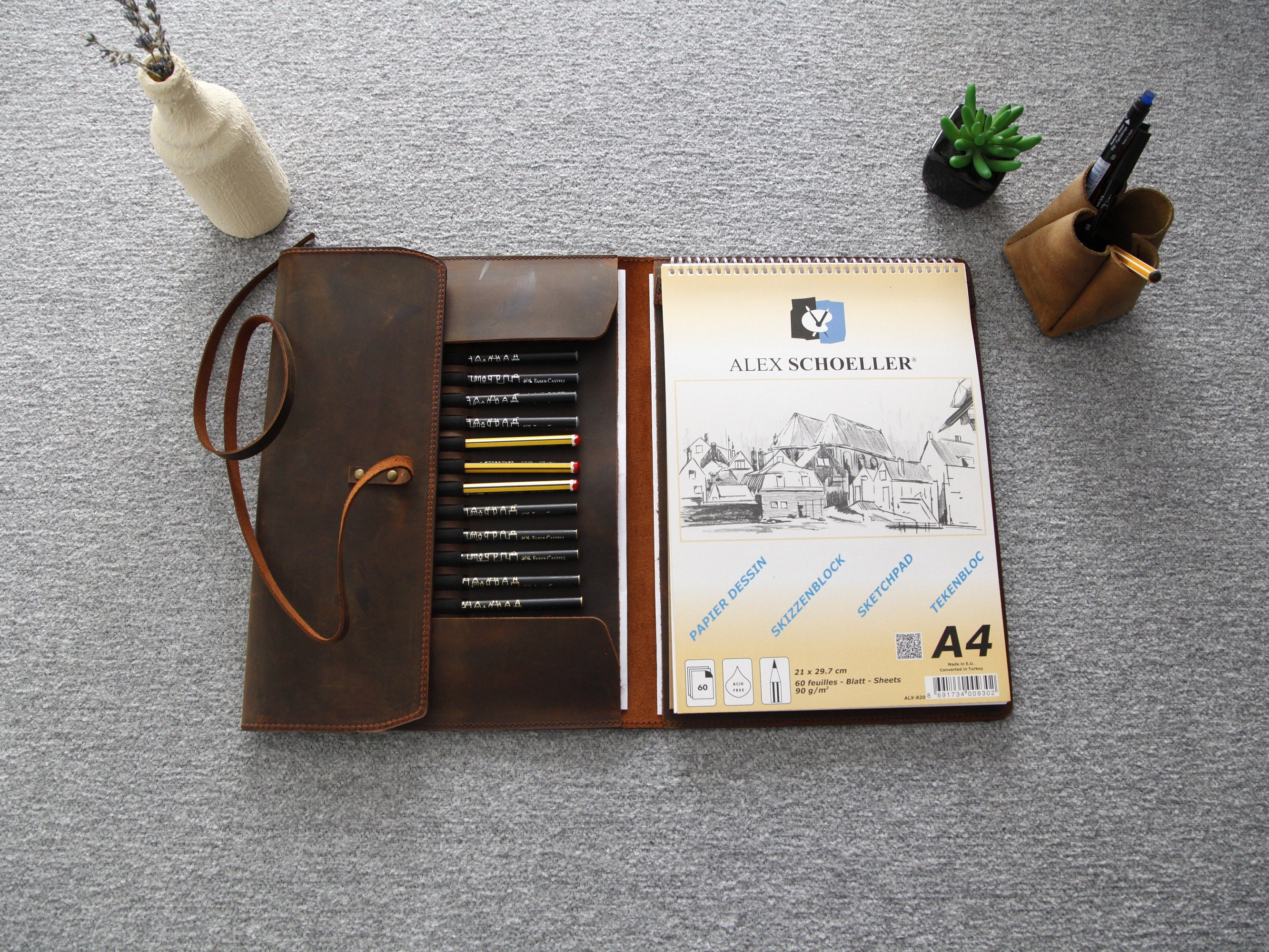 Handmade Genuine Leather Sketchbook Cover, A4 & A5 Sketch Pad