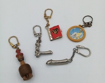 米国555 煙草メーカー★毛沢東の嗜好品★1940s〜ビンテージ キーホルダー 米国555 煙草メーカー☆毛沢東の嗜好品☆1940s〜ビンテージ