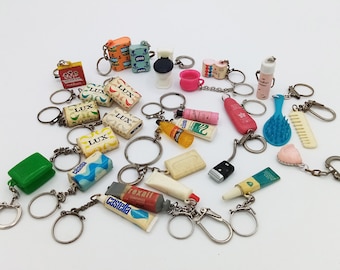 Porte-clés de collection de salle de bain des années 1960 au choix, porte-clés nourriture, collection de porte-clés, porte-clés vintage, objets de collection vintage