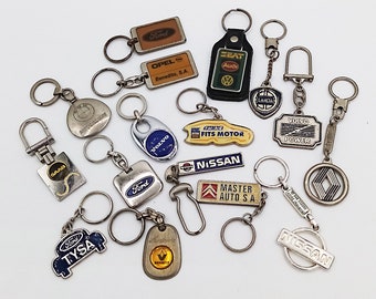 Vintage Car Brand Keychain Collection: Collectible Motor Keychains
