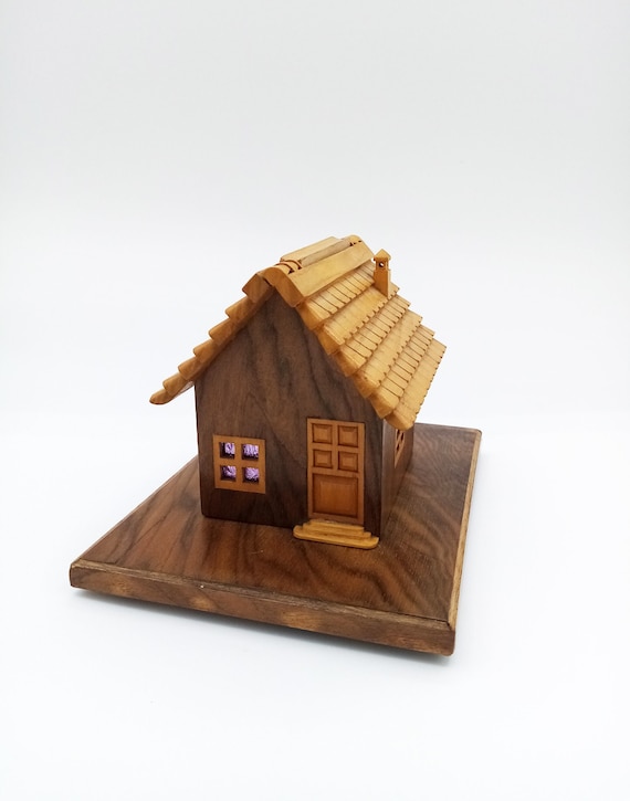 80s Wooden House Vintage Cigarette Dispenser, 80s Tobacciana, Cigarette  Holder, Cigarette Case Vintage, Tobacciana Vintage Gift