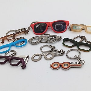 1970/90s eyeglasses keychain, optical store keyring, vintage collectibles, collection keychain, rare keyring, choice of one
