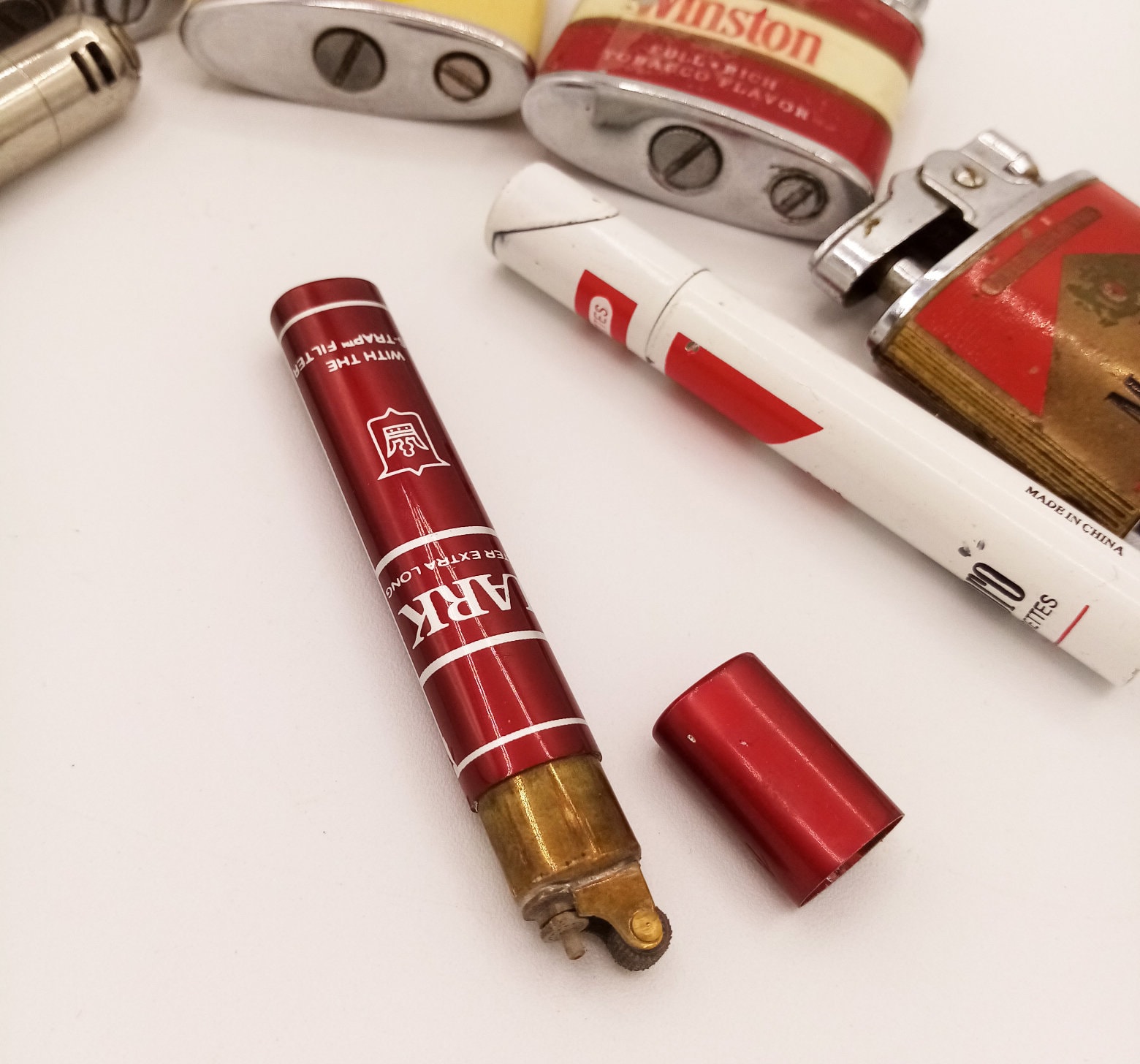 ヴィンテージタバコブランドライター：コレクター向けライターの