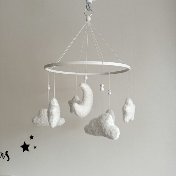 Boucle baby mobile, baby mobile neutral, Cloud and moon mobile, Boho baby mobile, Nursery decor cloud and stars, Mobile nursery