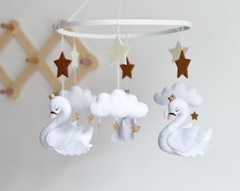 Móvil de cisne hecho a mano, decoración para la habitación del bebé, regalo para niña