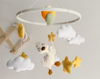 Goose Baby Mobile: Felt Duckling, Cloud & Star Nursery Decor