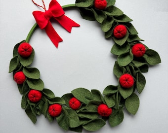 クリスマスリース クラシックなホリデーデコレーション 手作りフェルト