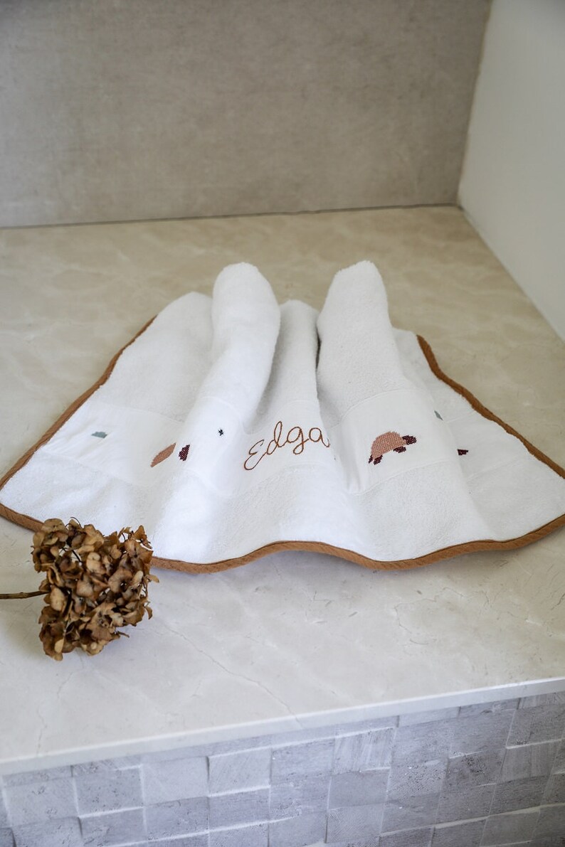 Serviette de bain en coton éponge personnalisable Camel