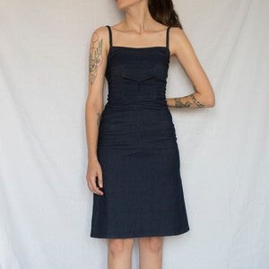 1990s Dunkelblaues Tailliertes Midi Kleid