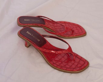 Y2K Italian Thong Heeled Croc Patent Leather Sandals in Red