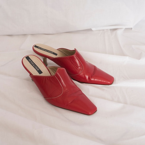 Y2K Leather Mules With Kitten Heel in Red