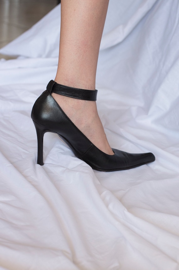 靴 y2k pointed toe opium leather shoes y2k pointed toe opium leather shoes