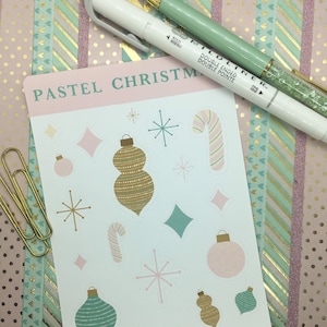 Feuille d'autocollants de Noël pastel, 21 autocollants dessinés à la main, idéal pour les agendas, les Bullet Journals et les albums de scrapbooking