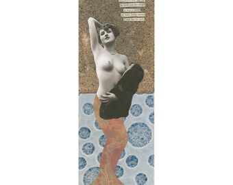 Collage di sirene nude "No Such Being" - Download digitale istantaneo - Mixed Media - pagine di libri vinatge, foto vintage, carta fatta a mano, sabbia