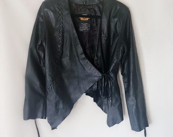 Rare true vintage Harley Davidson buttery soft black asymmetrical genuine leather jacket size women’s medium