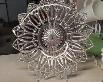 Bandeja para servir sándwiches de Federal Glass Petal, transparente, de 11,5"