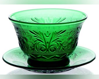 Anchor Hocking Forest Green Custard Cup and Liner Underplate Vintage