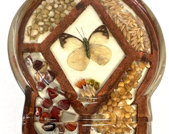 Salvamanteles vintage de resina acrílica Lucite con flores secas y granos en 3D 6.5