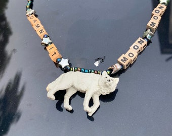 D**nit Moon Moon Collar