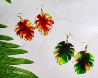 Monstera Leaf Earrings l Resin Jewelry l Plant Gifts l Gifts for Her l Spring Summer Accessories l Tropical Leaves Dangle Earring l Vacation