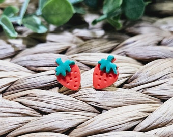 Strawberry Stud Earrings l Polymer Clay Earrings l Fruit Jewelry l Food Accessories l Spring Summer l Garden l Novelty Gift for Her l Easter