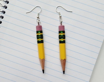 Boucles d'oreilles crayon Ticonderoga l Cadeaux pour artiste l Appréciation de l'enseignant l Papeterie l Fournitures artistiques pour l'école l Salle de classe l Cadeau de Noël