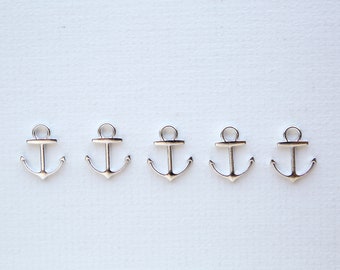 - Charming Beads - Packet of 10 x Antique Silver Tibetan 23mm Charms Pendants ZX03285 Anchor