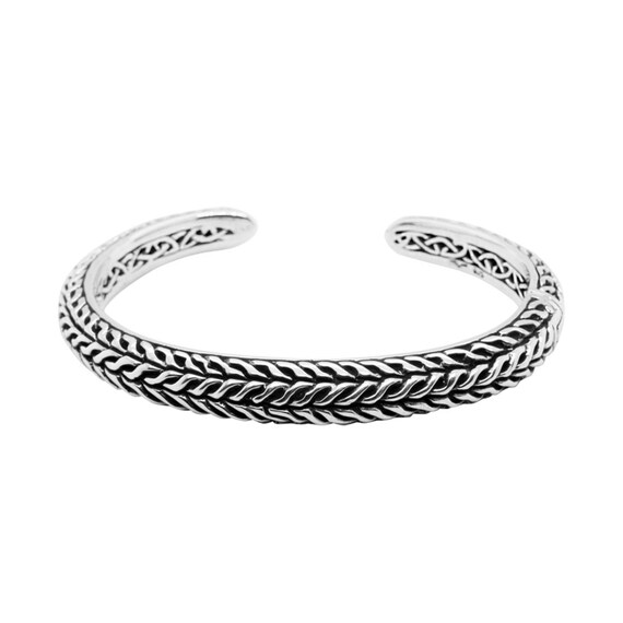 Sterling Silver Bangle Bracelets | Tiffany & Co.
