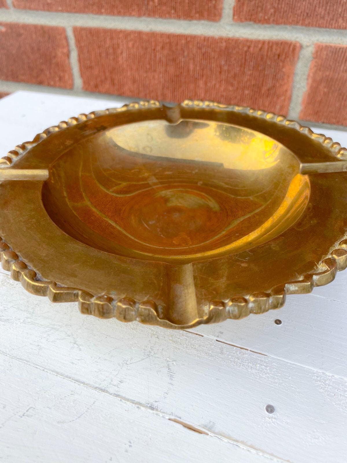 VINTAGE BRASS ASHTRAY Design on the Rim Thick Heavy Brass Etsy