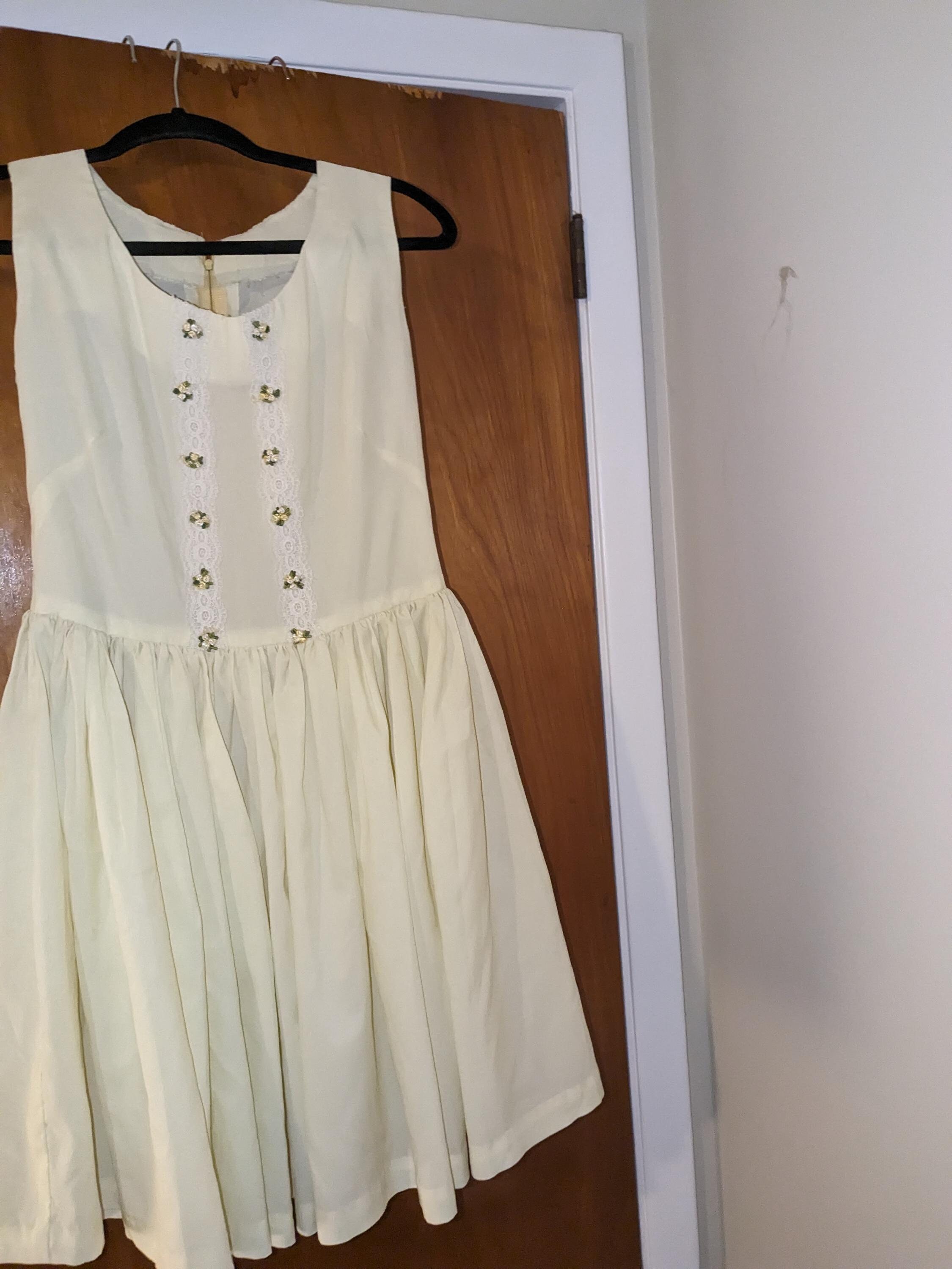 pale yellow early 60s party dress