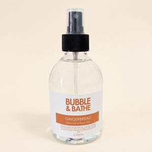 Bruma de burbujas con aroma a pan de jengibre / Bruma corporal 3 en 1: ambientador y spray para telas / Jengibre, canela y vainilla / Regalo de Navidad 250 ml