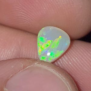 1.14ct Lightning Ridge Opal FOR CUSTOM JEWELRY