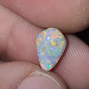 1.88ct Lightning Ridge Gem Opal
