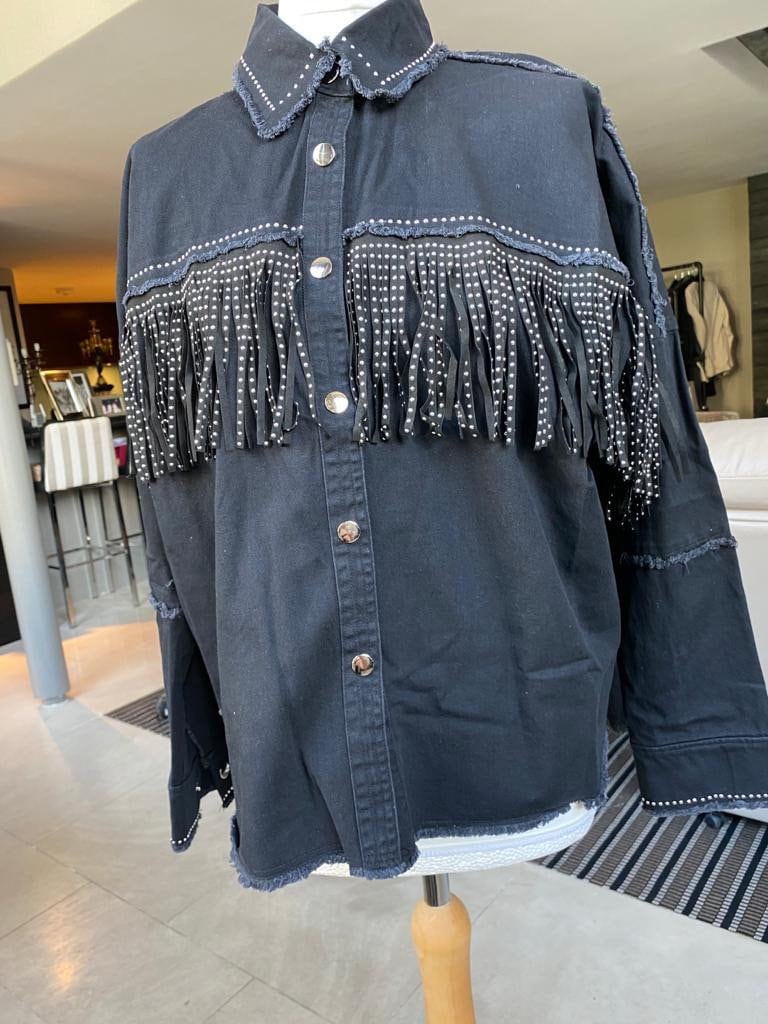 Size Large Black Denim Studded Fringed Shirt Jacket Fits