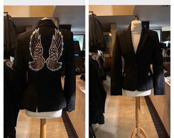 Black single button fitted tailored blazer with black and gold silver angel wings and silver stars size 10