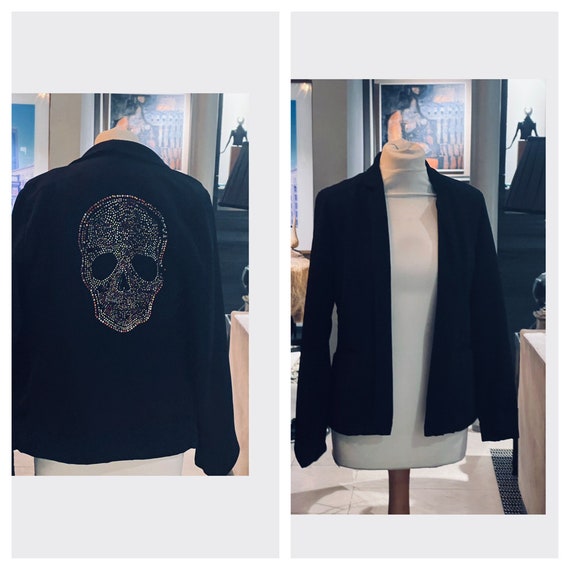 Black tailored open Jacket with multicoloured rhinestone skull size 8