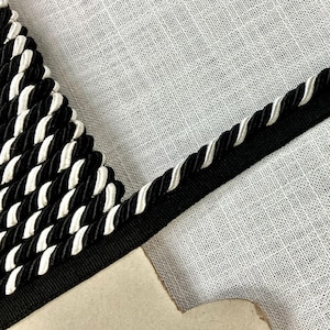 Black & Winter White twisted cord edge 3/8&quot; Width CE-6/47-1 Interior design / Drapery / Upholstery / Home Furnishing