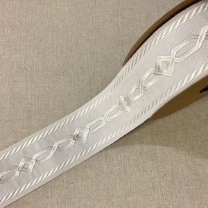 3 1/4" White & White embroidery trim Tape H-9009-11 Upholstery / Drapery / Curtains / WIndow Treatment / Home Decor