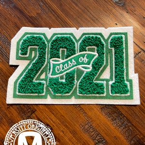 Parche Chenille Varsity Letterman de 3.5&quot; / Parche de graduación Clase de 2021 / En stock / Listo para enviar / HECHO en EE. UU.