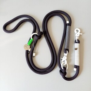 Führleine/Tauleine/Hundeleine, 2-fach verstellbar, Hundehalsband aus Tau, schwarz/weiß, Beschläge weiß, handgemacht, auch als Retrieverleine