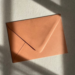 Enveloppes terre cuite, Enveloppe neutre A7, Enveloppes vierges, Enveloppe d'invitation naturelle, Enveloppes de mariage terre cuite, Enveloppe A7