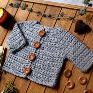 PDF crochet gilet 0-1 mois au point étoile, patron en français, tutoriel crochet, modèle crochet, tuto crochet, pull bébé, gilet mixte