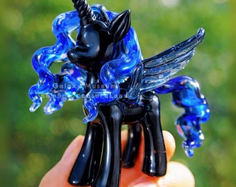 Ręcznie robiona lampa z kucykiem ze szkła, figurka jednorożca z koszmarnego księżyca, wyjątkowy i wyjątkowy pomysł na prezent