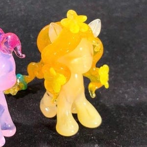 handmade sitting ornament my little pony glassblowing ornament artwork, special gift, 3D MLP home/office ornament, flame working