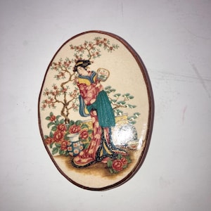 Large Satsuma Porcelain Oval Button of Geisha Standing in Garden-Handpainted Gold Accents, Border-J222-Rzanski Studio Button-Buttonologist
