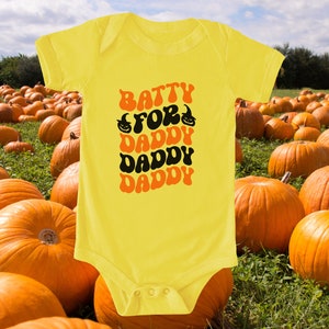 Halloween Infant Bodysuit, BATTY FOR DADDY, Baby&#39;s First Halloween, Halloween Baby Clothes, Halloween Bodysuit for Babies, Newborn, infant