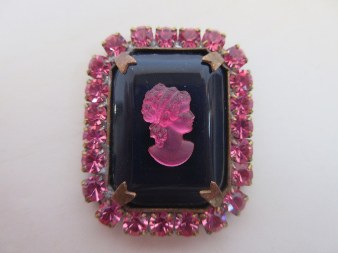 PINK Glass Cameo on Black Background With Pink Paste Border, G226, Brass Casing, Button