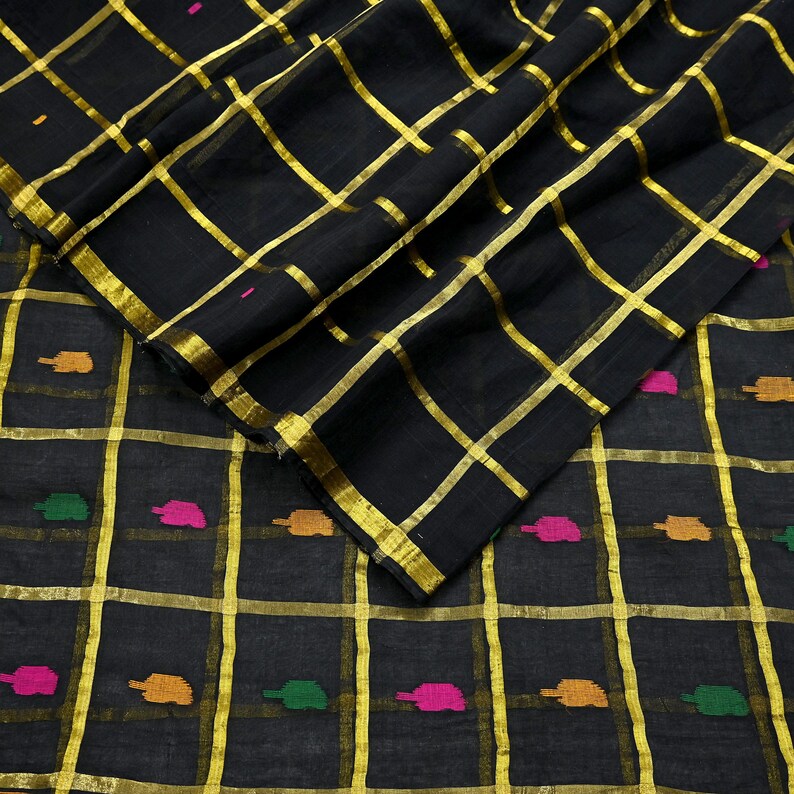 Tela para saris vintage indios, negra, de algodón puro, tejida a mano, 5 yardas, con estampado floral étnico, ideal para manualidades, reciclaje, acolchado y confección de vestidos. imagen 11