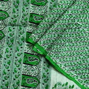 Indian Vintage Sari Green 100% Pure Silk Printed Sarees 5yd Craft Fabric Sewing Soft Dress Making Floral Quilting Crafting Upcycle Used